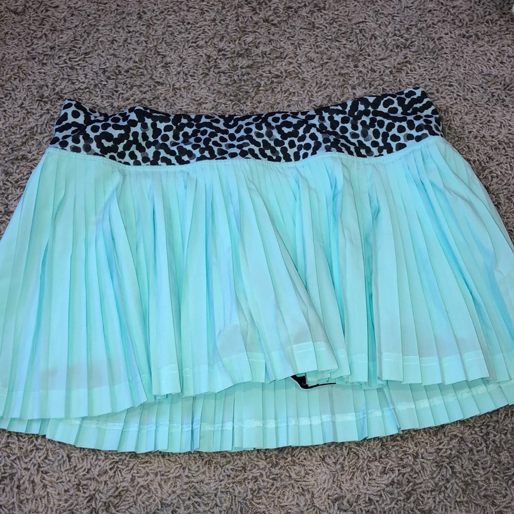 Lulu lemon blue pleated skirt